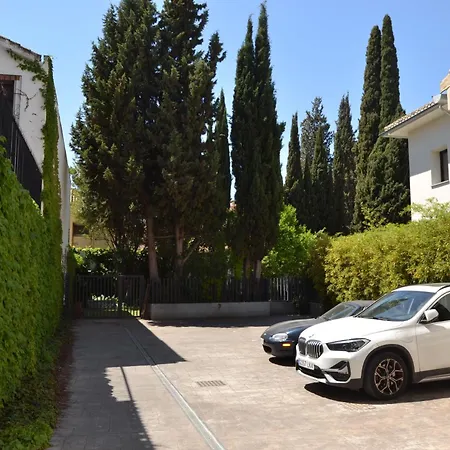 Apartment Carmen Del Cadi *