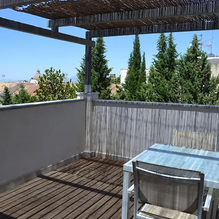 Apartment Carmen Del Cadi *