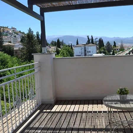 Carmen Del Cadi Granada