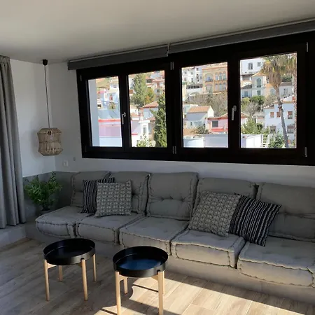 Apartment Carmen Del Cadi *
