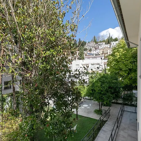 Carmen Del Cadi Granada